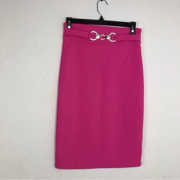 Event Pencil Skirt Women’s Size XS Color Pink Pull On knee length Pre owned - Picture 2 of 11
